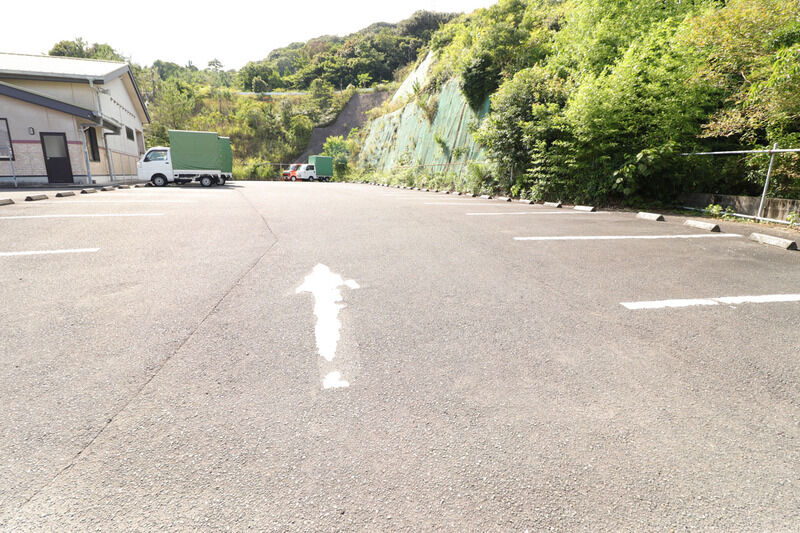 さくら会館 駐車場-2