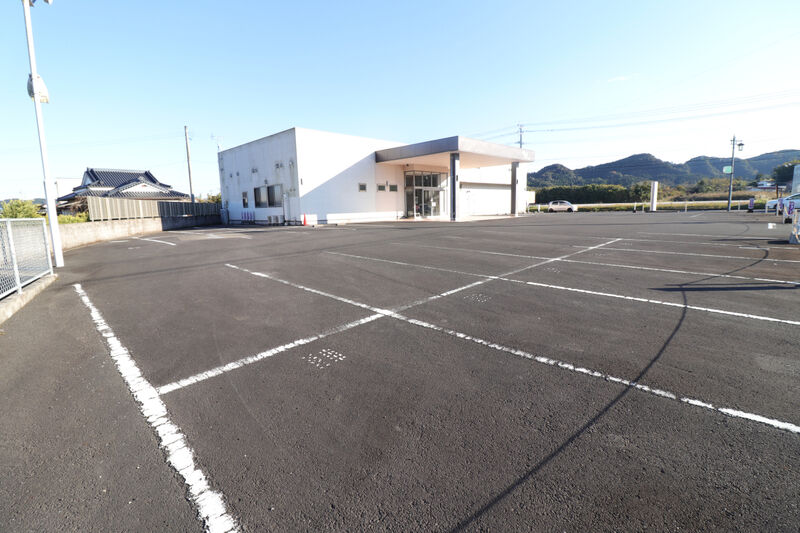 蒲生斎場 駐車場1