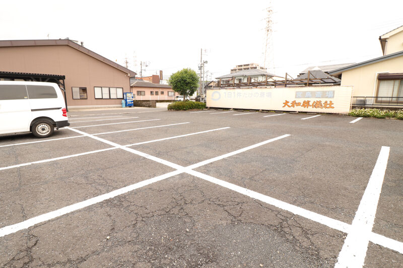 姶良中央斎場 駐車場