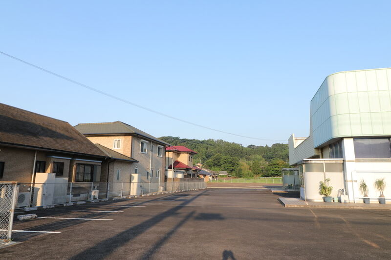 合掌殿弥生会館 駐車場1