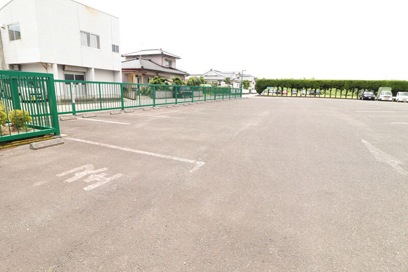 セレモニーホール出水斎場 駐車場