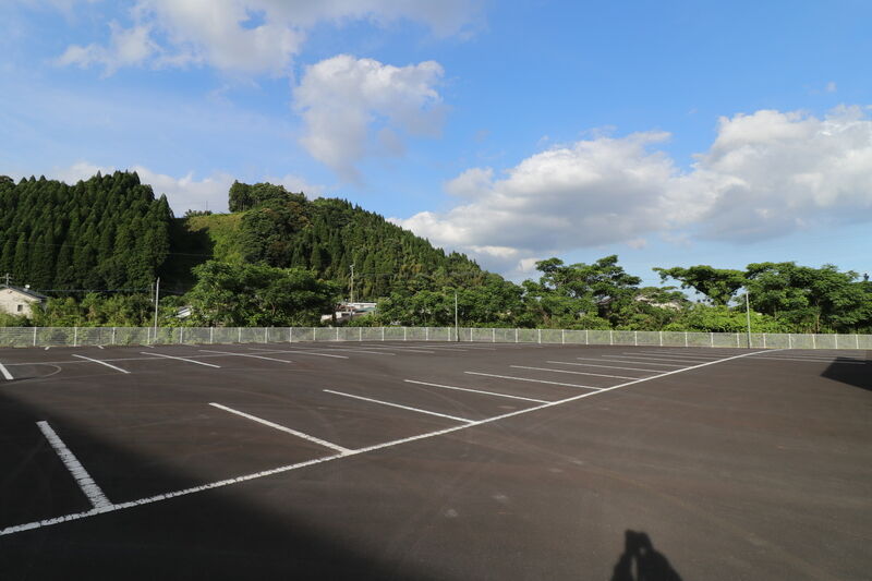 つつじの杜 駐車場1