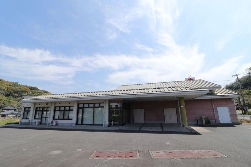 湯之元斎場 外観2