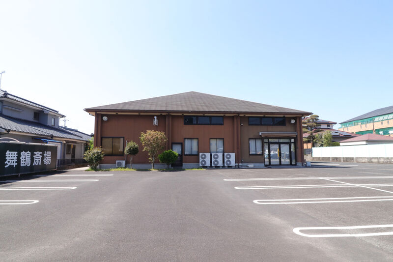大和国分中央斎場 外観2