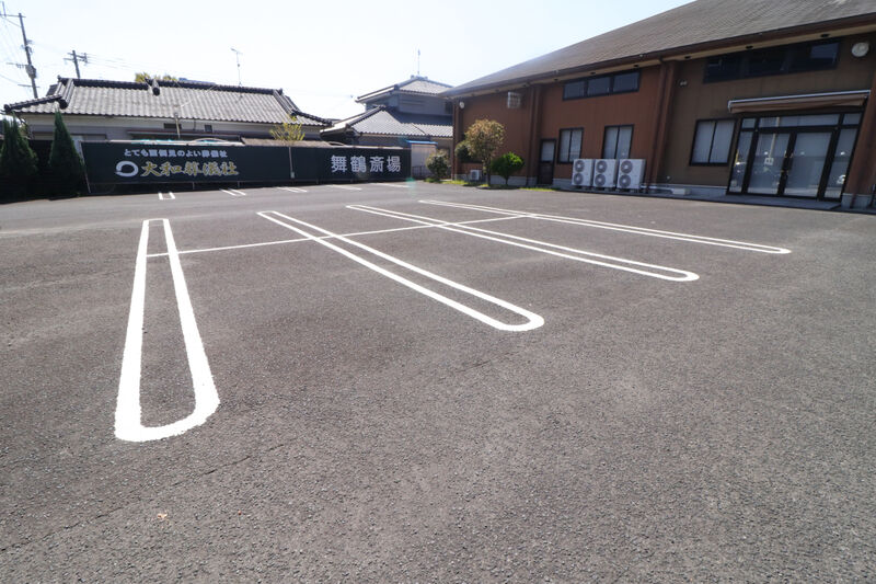 大和国分中央斎場 駐車場