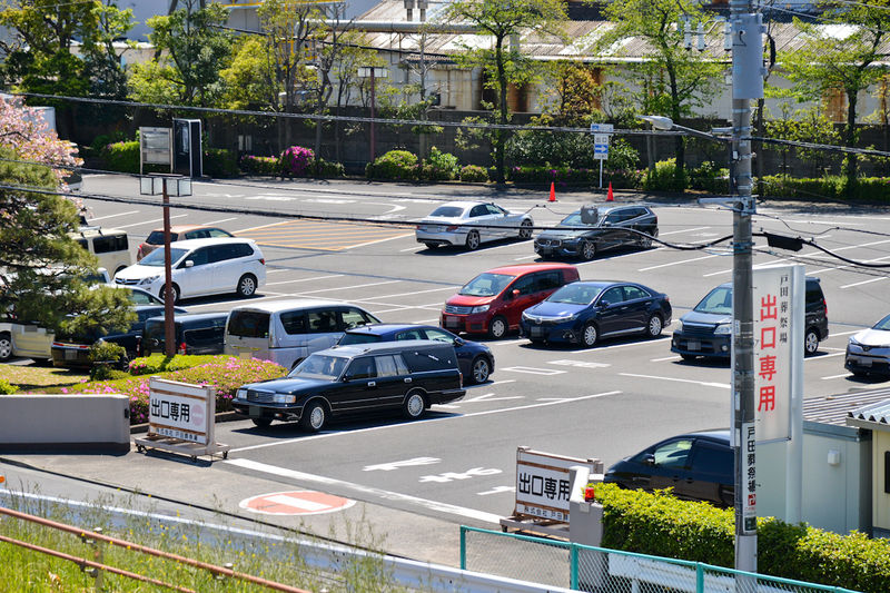 戸田葬祭場 駐車場1