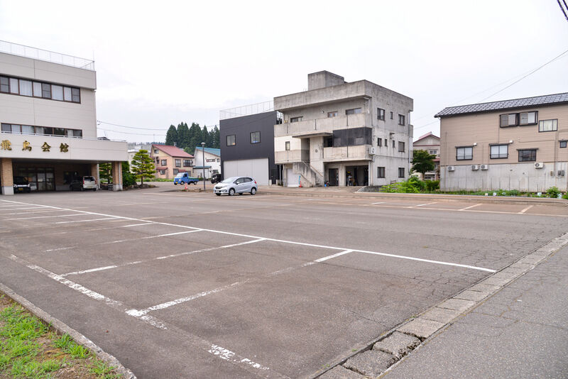 二葉家 飛鳥会館 駐車場