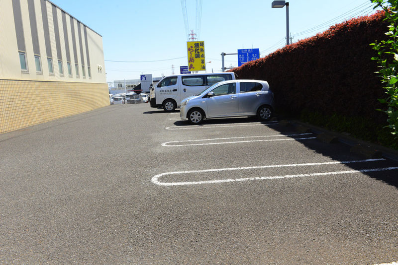 綾瀬斎場 駐車場