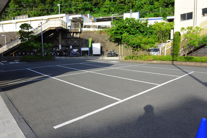 儀礼館 駐車場