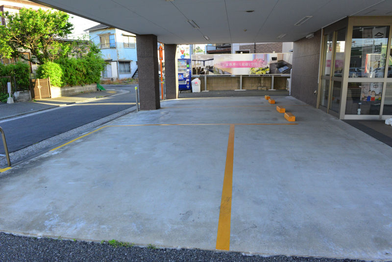 メモリーロードちかの 駐車場