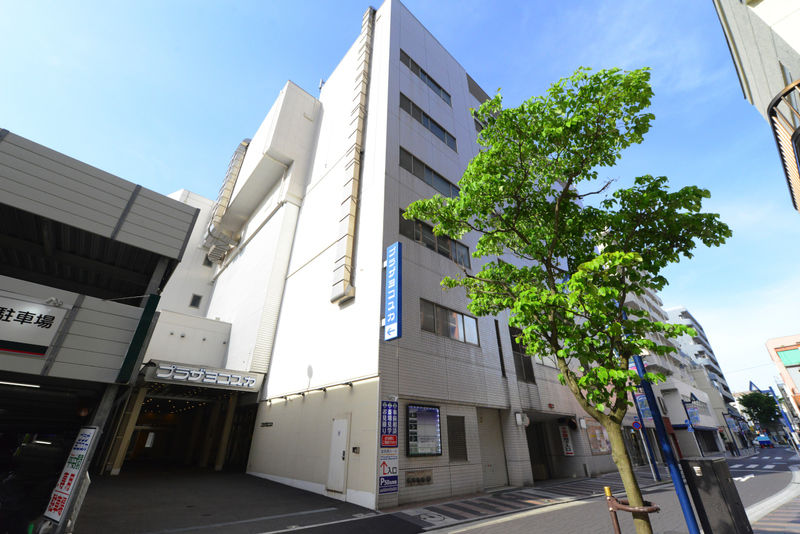 プラザヨコスカ中央本社斎場 外観2