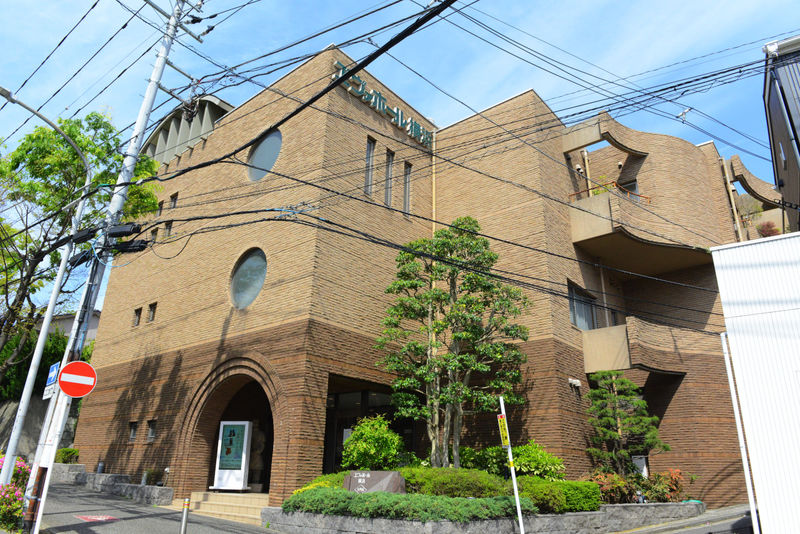 エヴァホール横浜 外観