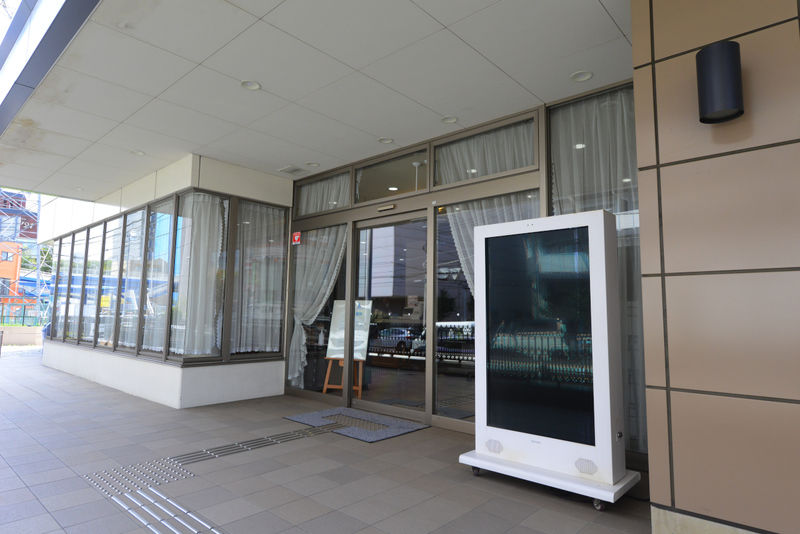 エヴァホール新横浜 入り口