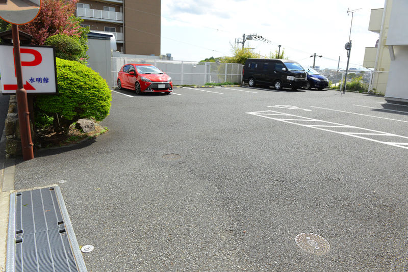 水明館 駐車場
