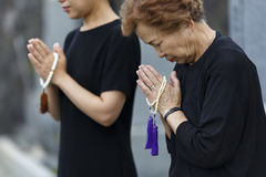 永代供養とは？永代使用との違いや永代供養の種類、メリットも紹介します