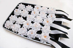 喪章の種類と役割とは？喪章が用意できる方法も紹介します