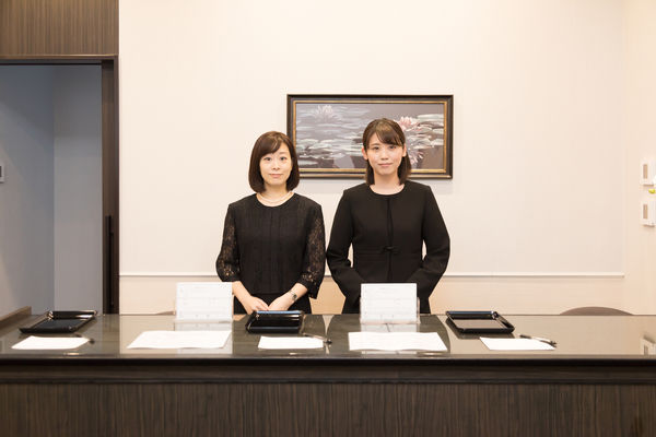 家族葬の場合受付は必要？誰に頼めばいいかも紹介します