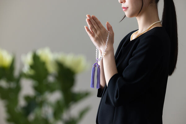 平服とは？法事・お別れ会での服装を解説