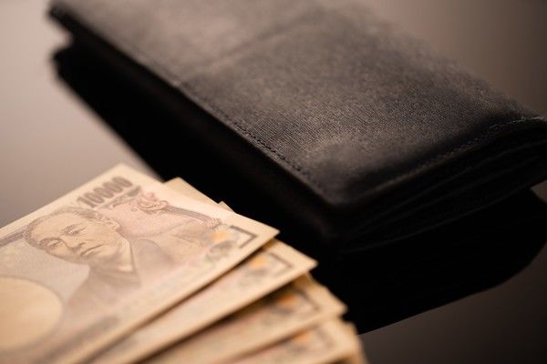埋葬料の請求手続きの方法とは？ 葬祭費も合わせて解説