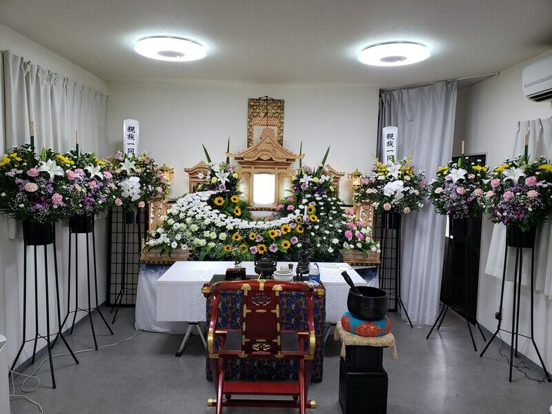 葬儀事例: 大行寺会館使用の家族葬