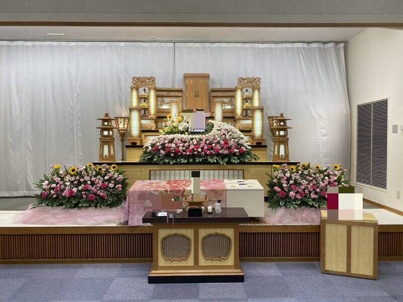 葬儀事例: 摂津市規格葬儀　せっつメモリアルホールでの家族葬