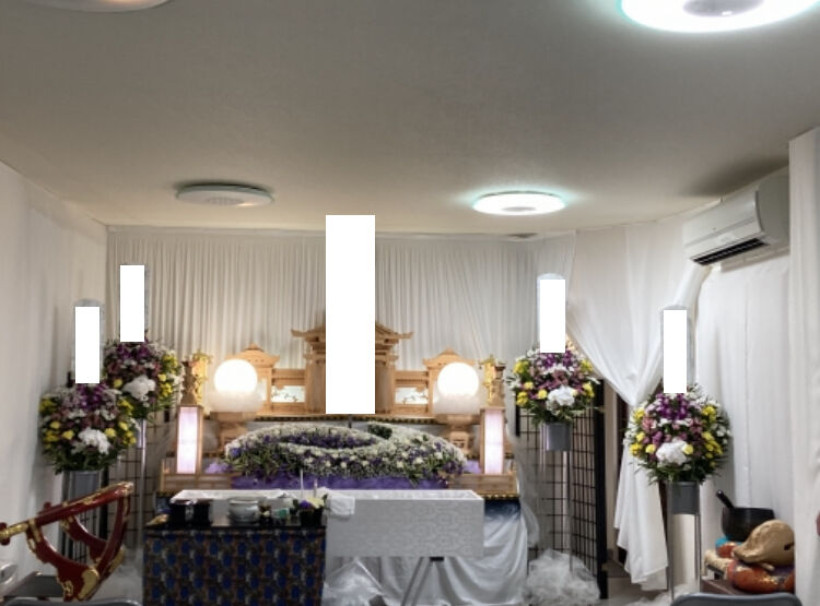 葬儀事例: 大行寺会館でご近親者でのあたたかい家族葬