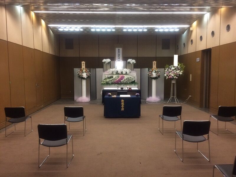 葬儀事例: 大阪市立北斎場 中式場で家族葬