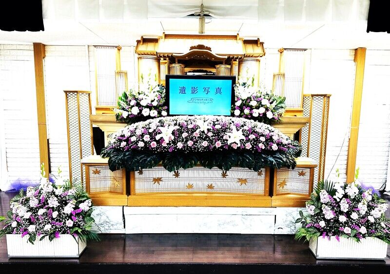 ５６万円家族葬祭壇