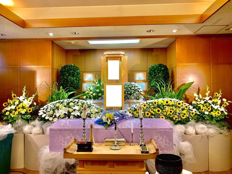 式場 家族葬 生花祭壇イメージ