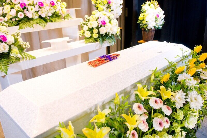 花で彩る一日葬の沢山のお花