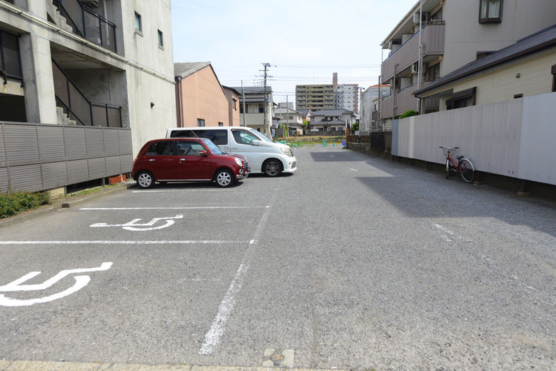 湘和会堂　平塚 駐車場