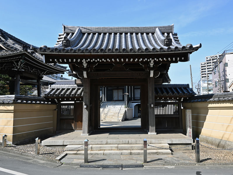 専修寺 関東別院 門