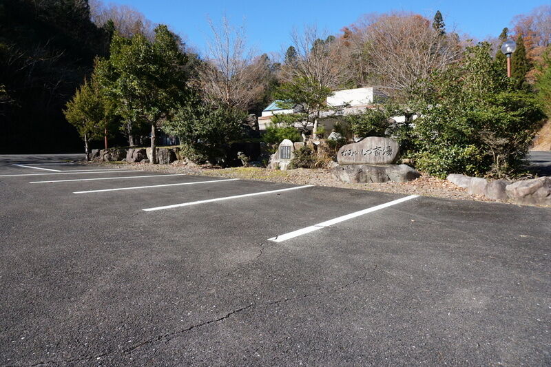 大垣市かみいしづ斎場 駐車場