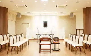 メモリア県庁前