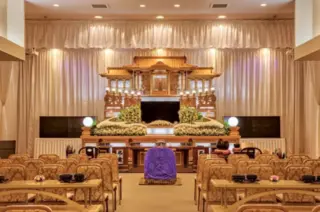 虹のホール　レゼール男鹿