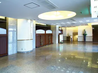 シティホール津