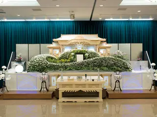 奈良駅前ホール