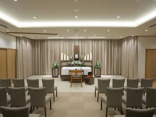 家族葬専用式場はないろ坂出店