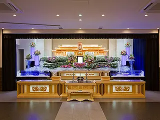 新川シティホール