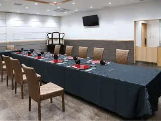 シティホール新屋