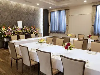 孝輝殿長安殿　八日町会館（旧江刺長安殿）