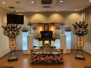 ききつメモリードホール