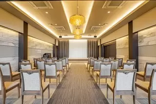 イズモホール高師