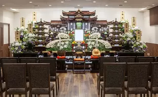 滝沢中央長安殿（ファミラル滝沢中央）