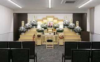 家族葬のファミラル三関