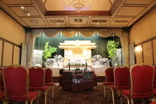 調布メモリードホール