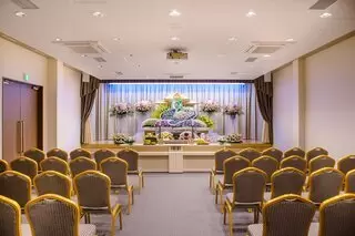 鶴瀬駅前メモリードホール