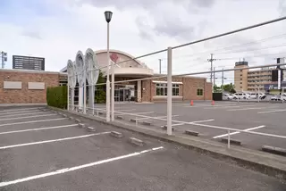 静斎苑なるかみ