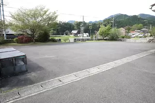 大里多目的集会施設