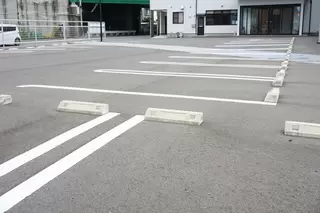 ファミリーホールはとり